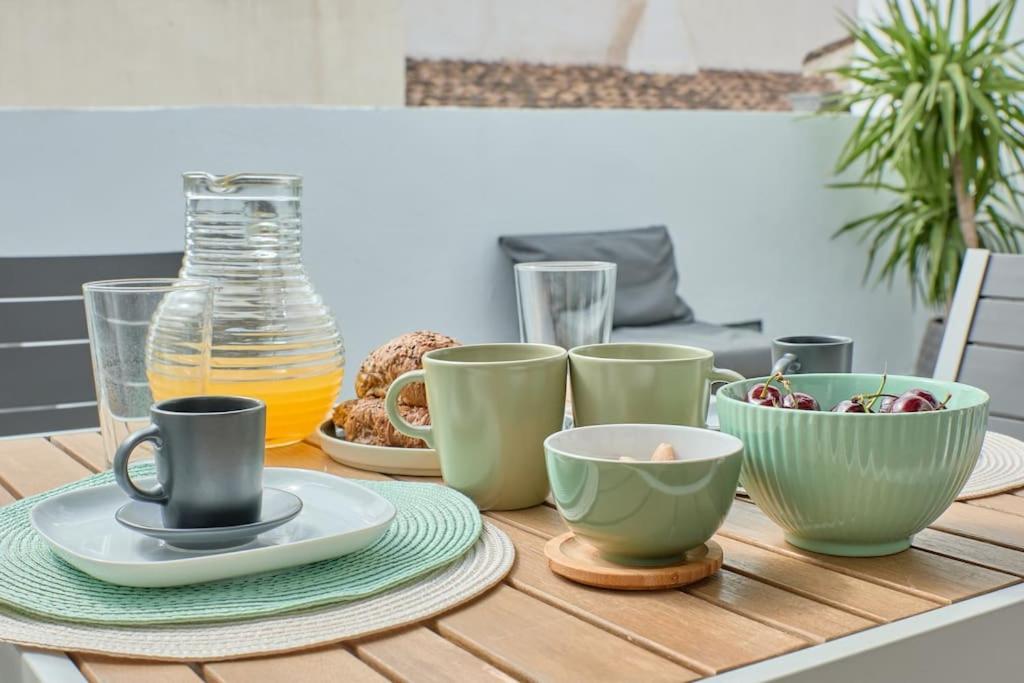 Sunny Cozy Penthouse With A Terrace At Plaza Del Carmen Διαμέρισμα Βαλένθια Εξωτερικό φωτογραφία