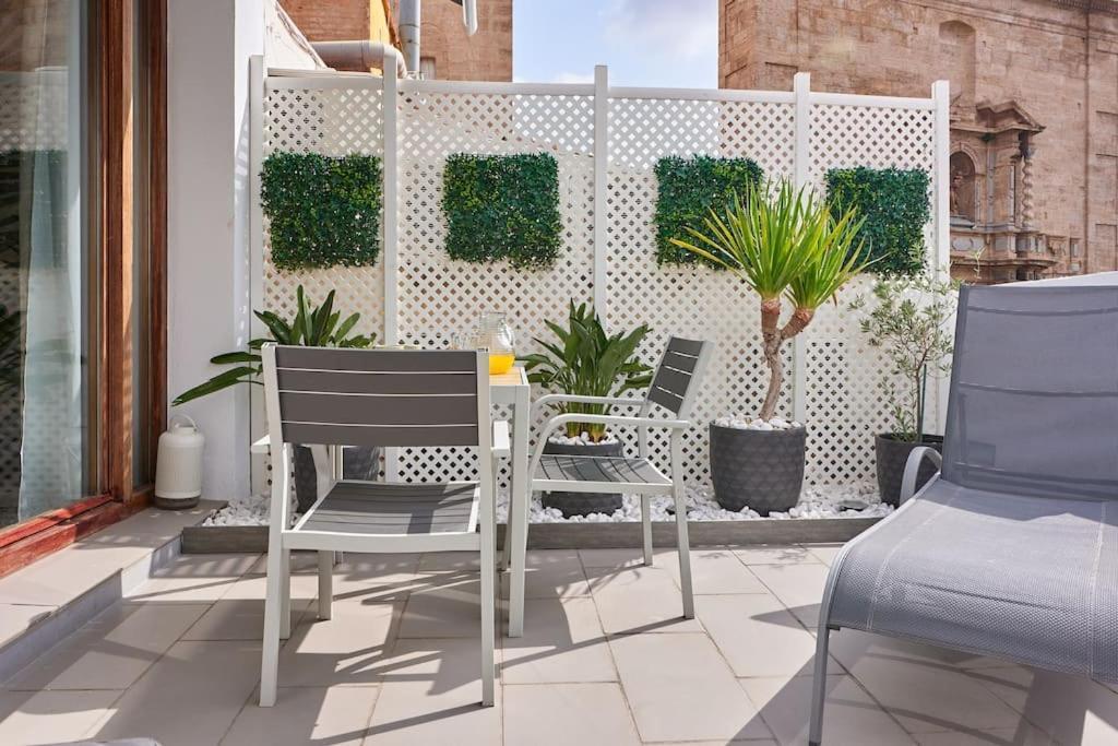 Sunny Cozy Penthouse With A Terrace At Plaza Del Carmen Διαμέρισμα Βαλένθια Εξωτερικό φωτογραφία