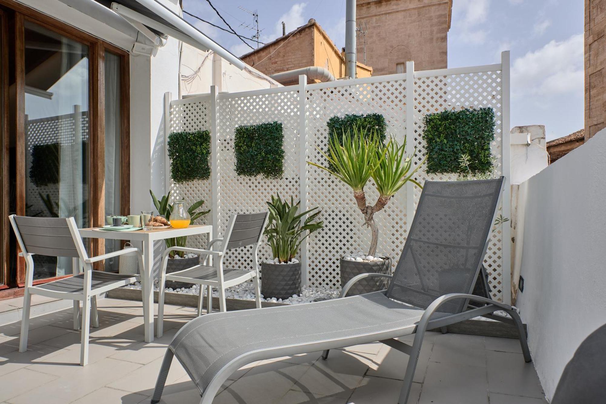 Sunny Cozy Penthouse With A Terrace At Plaza Del Carmen Διαμέρισμα Βαλένθια Εξωτερικό φωτογραφία